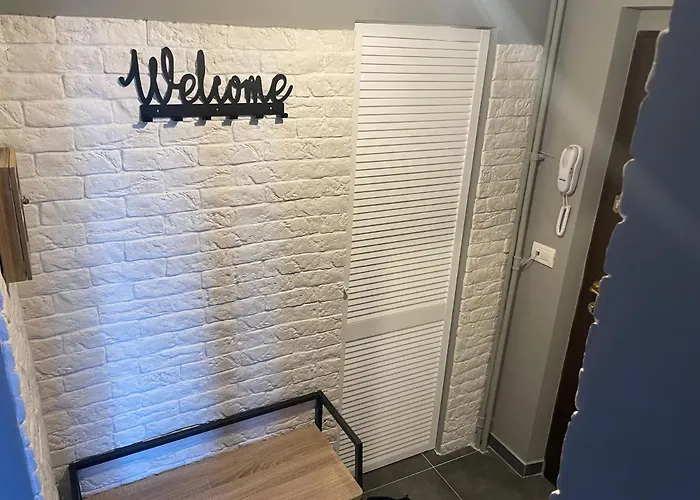 Апартаменти Lovely 2 In The Center Of The Бухарест