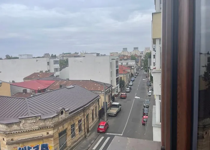 Lovely 2 In The Center Of The Апартаменти