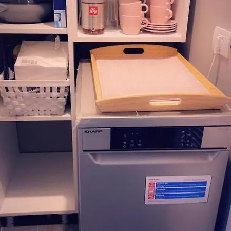 Lovely 2 In The Center Of The Daire Bükreş