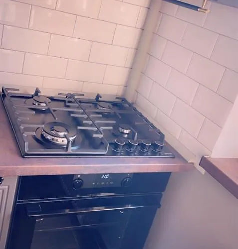 Lovely 2 In The Center Of The