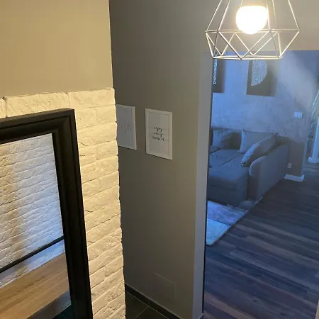 Lovely 2 In The Center Of The דירה בוקרשט